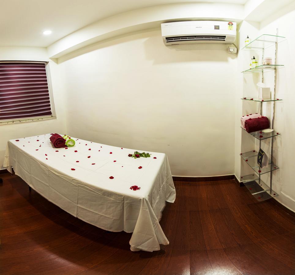 Hill Palace Hotel & Spa Kochi Екстериор снимка