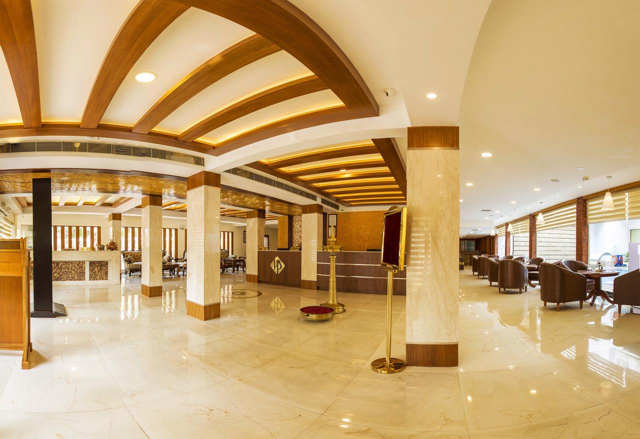 Hill Palace Hotel & Spa Kochi Екстериор снимка