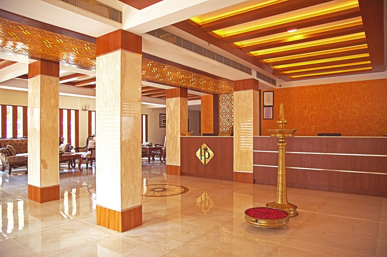 Hill Palace Hotel & Spa Kochi Екстериор снимка