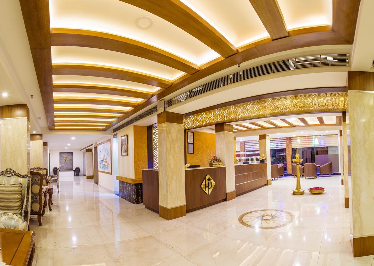 Hill Palace Hotel & Spa Kochi Екстериор снимка