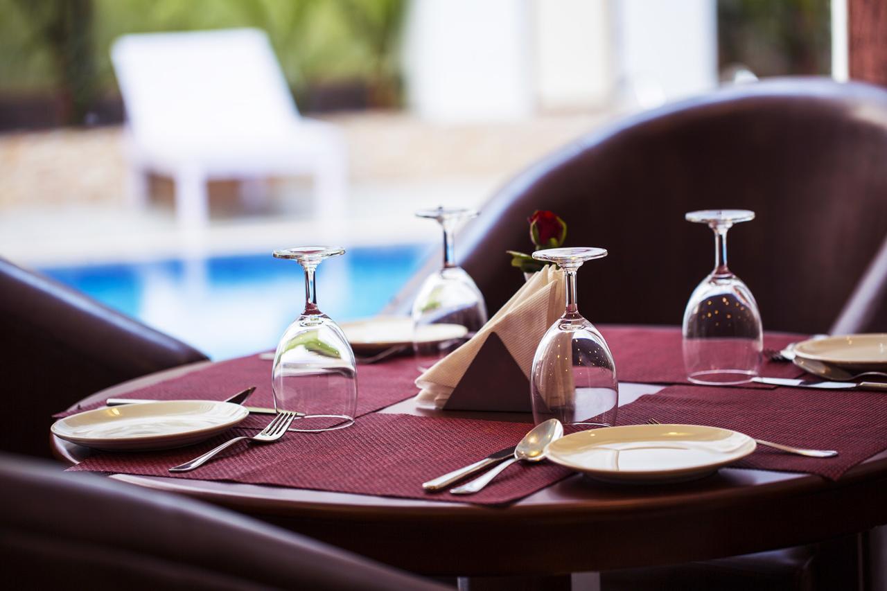 Hill Palace Hotel & Spa Kochi Екстериор снимка